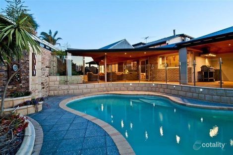 Property photo of 7 Vaucluse Place Kallaroo WA 6025