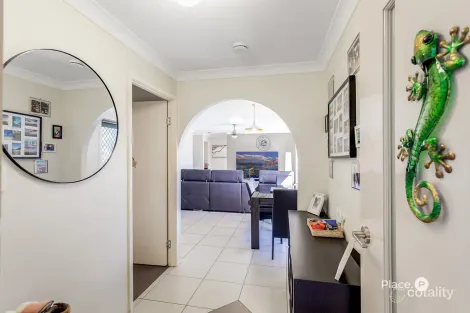 Property photo of 6 Decker Street Kippa-Ring QLD 4021