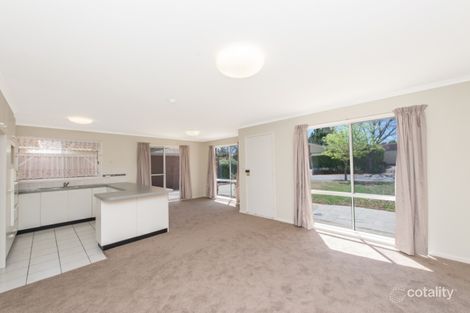 5 Hart Cl, Palmerston, ACT 2913