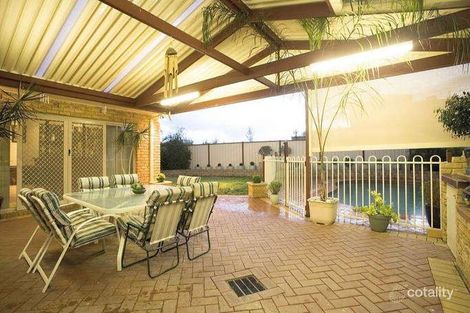 Property photo of 41 Tasman Crescent Taylors Lakes VIC 3038