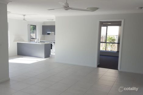 Property photo of 2 Bertram Street Park Avenue QLD 4701