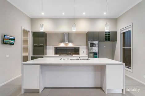 Property photo of 3 Knox Court Kennington VIC 3550
