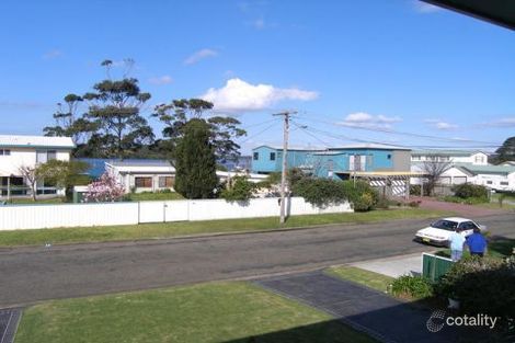 Property photo of 19 Haiser Road Greenwell Point NSW 2540