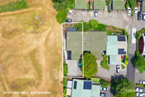 Property photo of 24/10-18 Cobai Drive Mudgeeraba QLD 4213