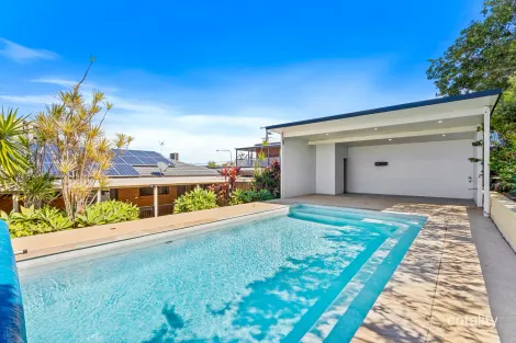 Property photo of 381 Ashmore Road Ashmore QLD 4214