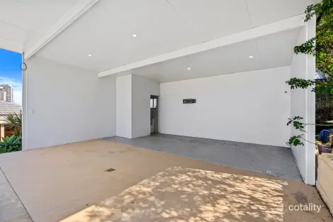 Property photo of 381 Ashmore Road Ashmore QLD 4214