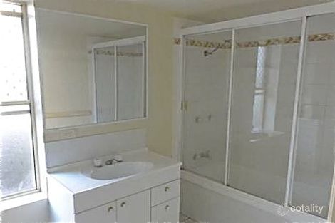 8/10 Burnaby Tce, Gordon Park, QLD 4031