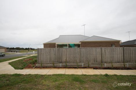 4 Newhaven Ave, St Albans Park, VIC 3219