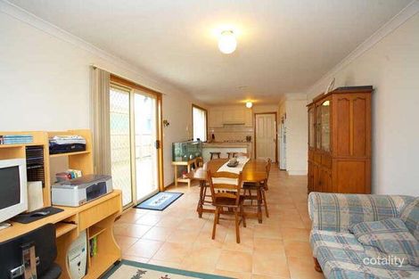 Property photo of 15 Douglas Court Altona Meadows VIC 3028