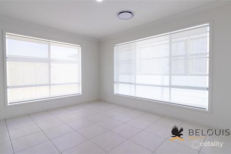 Property photo of 6 Flint Street Yarrabilba QLD 4207