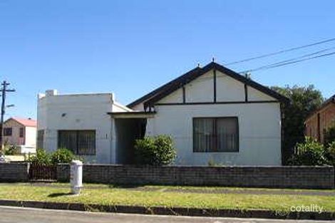 2 Anzac St, Canterbury, NSW 2193