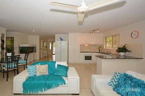 Property photo of 5 Yacht Close Point Vernon QLD 4655