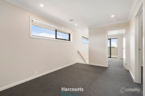 Property photo of 20 Aylesbury Terrace Werribee VIC 3030