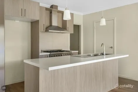 Property photo of 17 Brighter Avenue Tarneit VIC 3029