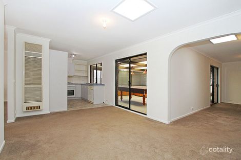 Property photo of 35 Flint Crescent Delahey VIC 3037