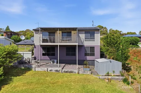 Property photo of 65 Beach Crescent Greens Beach TAS 7270
