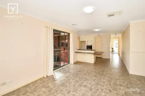 Property photo of 3 Craigmuir Drive Mooroopna VIC 3629