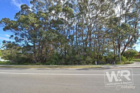 Property photo of 202 Bay View Drive Little Grove WA 6330