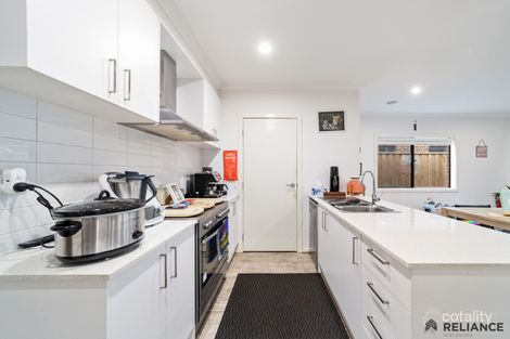 Property photo of 20 Oxbow Street Mickleham VIC 3064