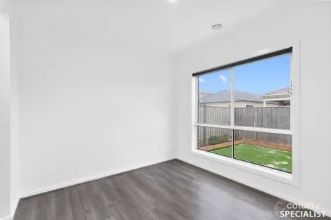 Property photo of 14 Ormiston Crescent Werribee VIC 3030