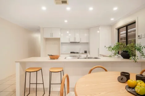 Property photo of 8 Henry Wright Court Burton SA 5110