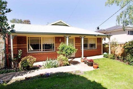 19 Unsworth Rd, Ringwood North, VIC 3134