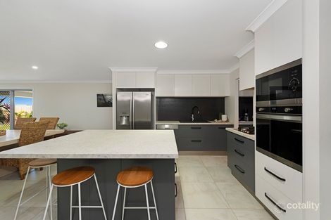 Property photo of 5 Malo Drive Bargara QLD 4670