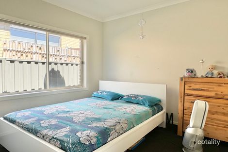 Property photo of 10 Brockwell Crescent Manor Lakes VIC 3024