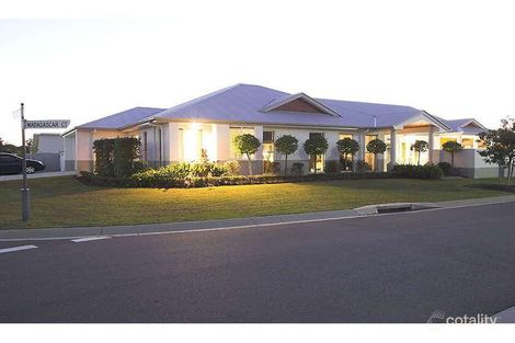 15 Martinique Ct, Parrearra, QLD 4575