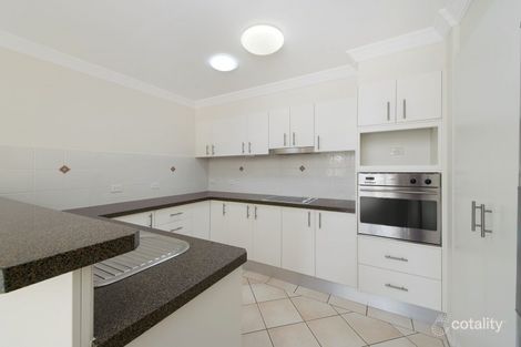 Property photo of 1/5 Sunnyside Crescent Port Macquarie NSW 2444