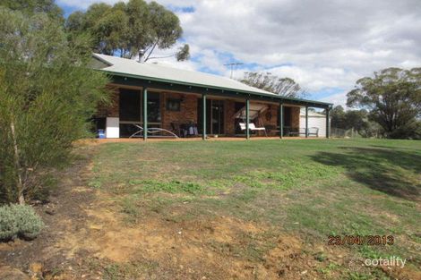377 Taylor Rd, Bullsbrook, WA 6084