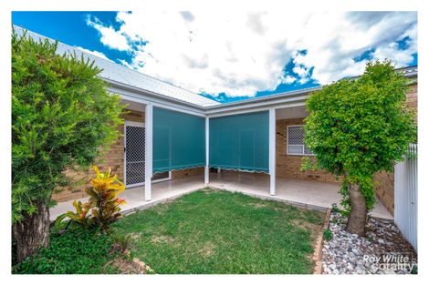 Property photo of 8/5 Kingfisher Parade Norman Gardens QLD 4701
