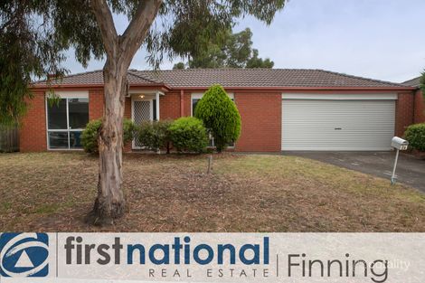 Property photo of 24 Greenmantle Close Cranbourne West VIC 3977