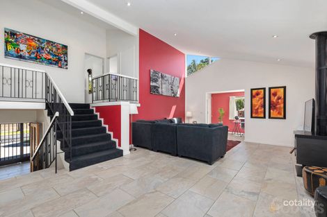 Property photo of 23 Balmoral Drive Parkdale VIC 3195