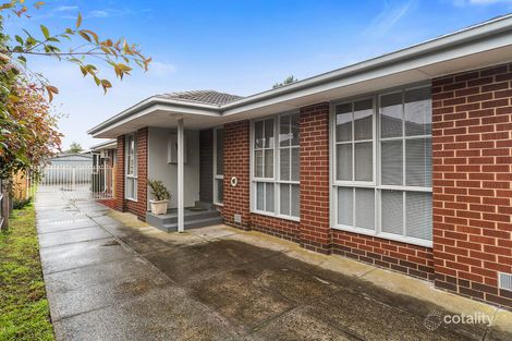 Property photo of 33 Kinsale Street Seaford VIC 3198