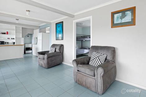Property photo of 17 Robin Parade Rye VIC 3941