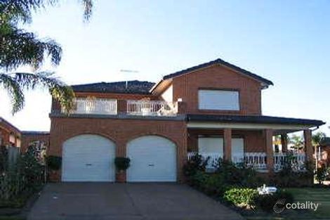 33 Drummoyne Cres, St Johns Park, NSW 2176