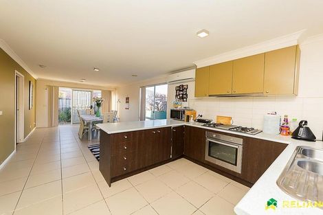 Property photo of 8 Archibald Chase Point Cook VIC 3030