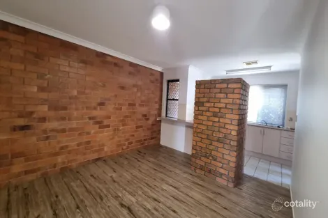 Property photo of 2/102 Harris Street Emerald QLD 4720