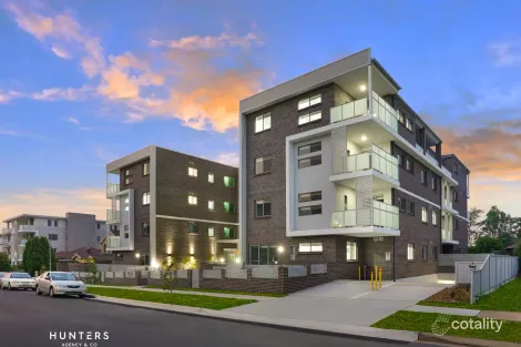 15/49 Essington St, Wentworthville, NSW 2145