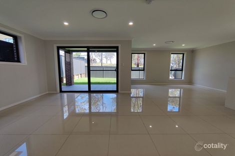 Property photo of 10 Vito Glade Riverstone NSW 2765