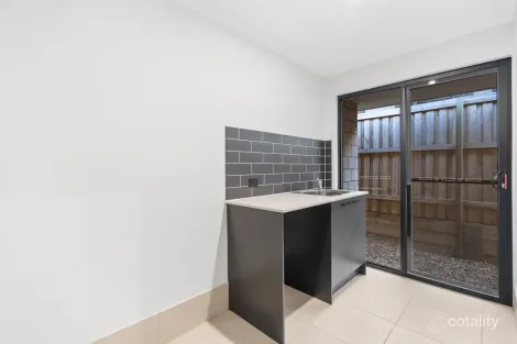 Property photo of 25 Tetra Crescent Ripley QLD 4306