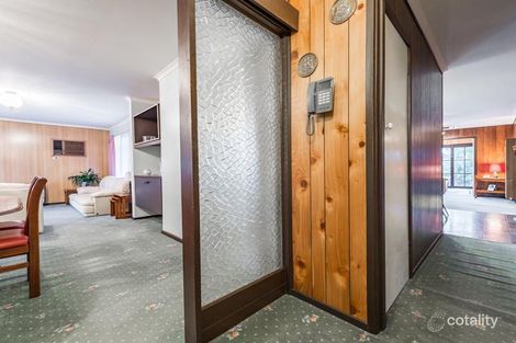 Property photo of 25 Taylor Drive Gladstone Park VIC 3043