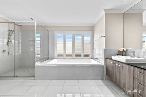Property photo of 79 Bernly Boulevard Berwick VIC 3806