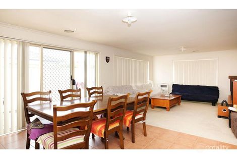 Property photo of 6 Ashby Lane Caroline Springs VIC 3023