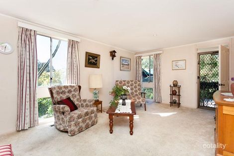 Property photo of 6 Lipscomb Place Macgregor ACT 2615