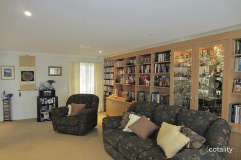 Property photo of 10 Clancy Place Goulburn NSW 2580