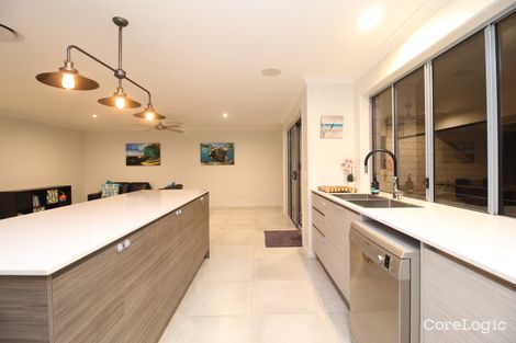 Property photo of 7 Caulfield Place Emerald QLD 4720