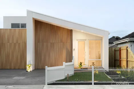 1/44 Barton St, Reservoir, VIC 3073