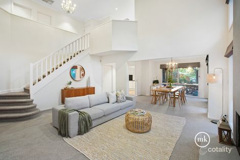 Property photo of 16 Delmuir Close Eltham VIC 3095